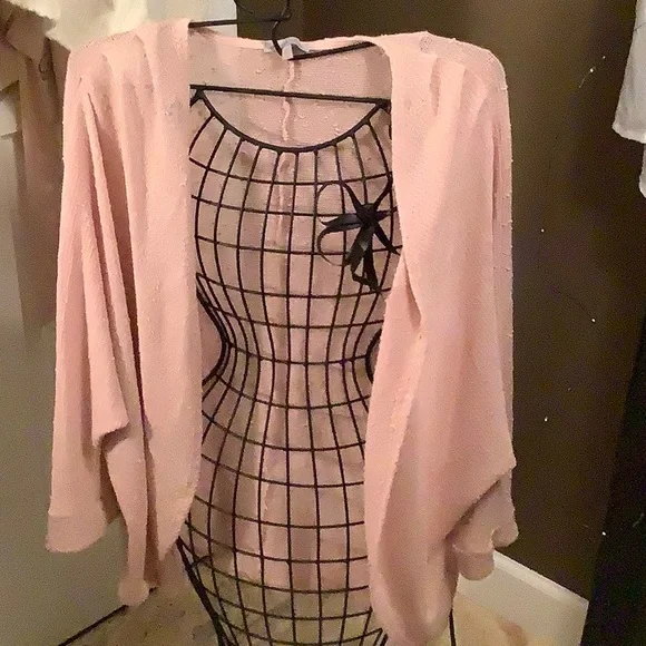 Charlotte Russe mauve butterfly armed cardigan 🌸🌸 - Picture 1 of 7